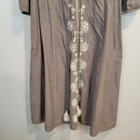 eShakti | Floral Embroidered Midi Half Sleeve V Neck Cotton Dress Gray - Picture 10 of 10